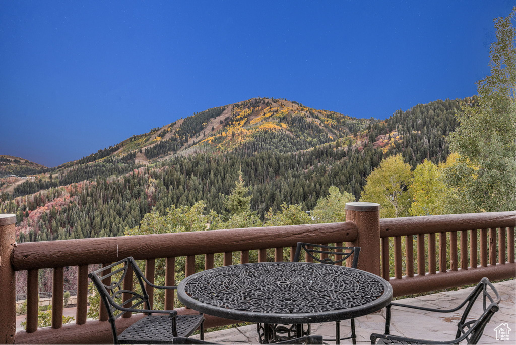 Photo 11 for MLS #2089513 at 9968 Summit View Dr