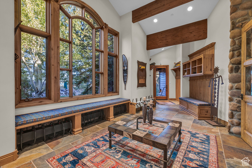 Photo 14 for MLS #2089513 at 9968 Summit View Dr