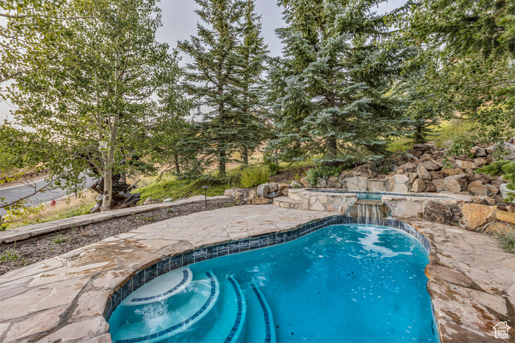 Photo 21 for MLS #2089513 at 9968 Summit View Dr
