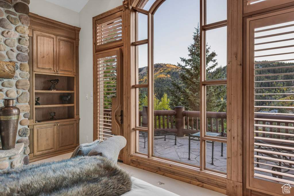 Photo 18 for MLS #2089513 at 9968 Summit View Dr