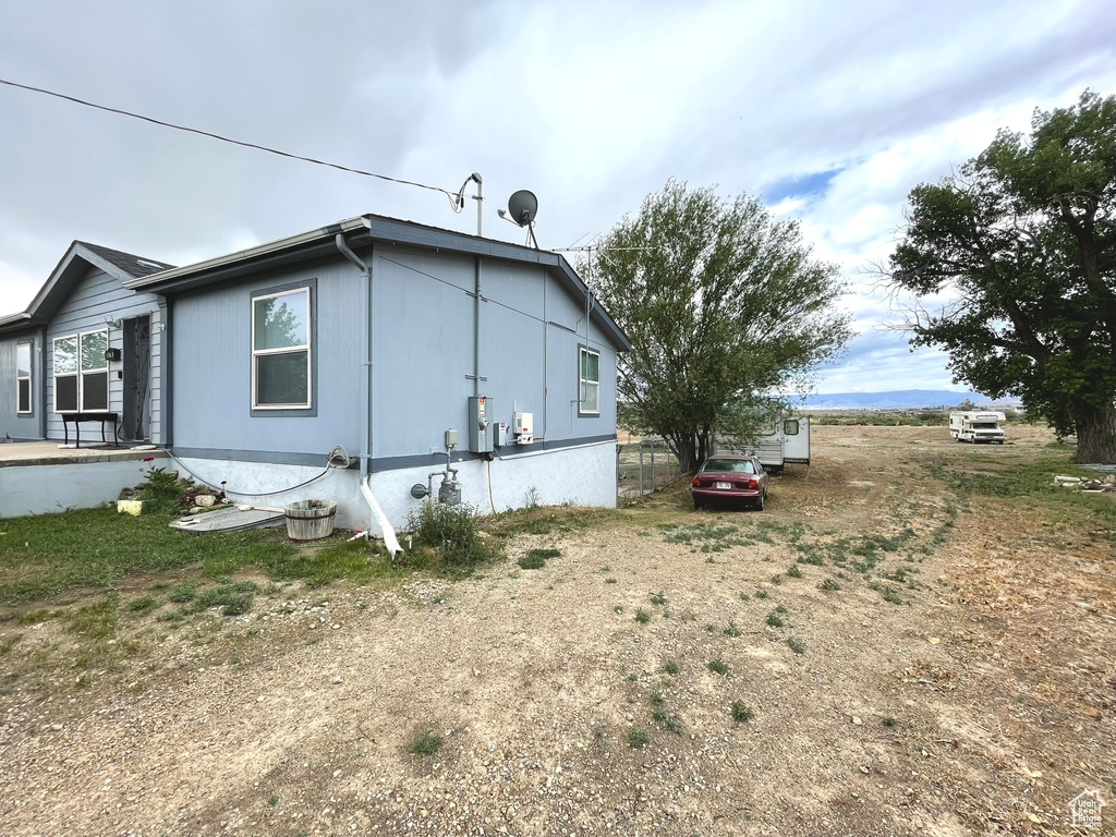 View of home\\\'s exterior