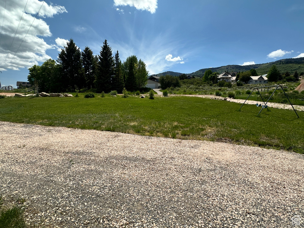 View of yard featuring a mountain view
