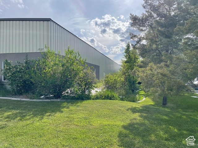 View of green lawn