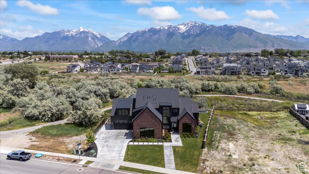 View of mountain background with nearby suburban area