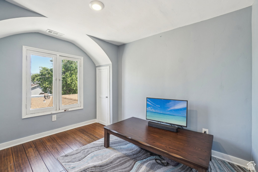 Office featuring baseboards and hardwood / wood-style floors