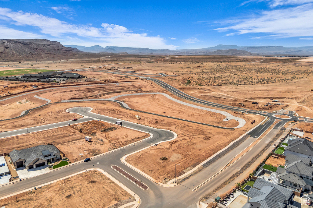 Aerial view of property\'s location with mountains and a desert landscape