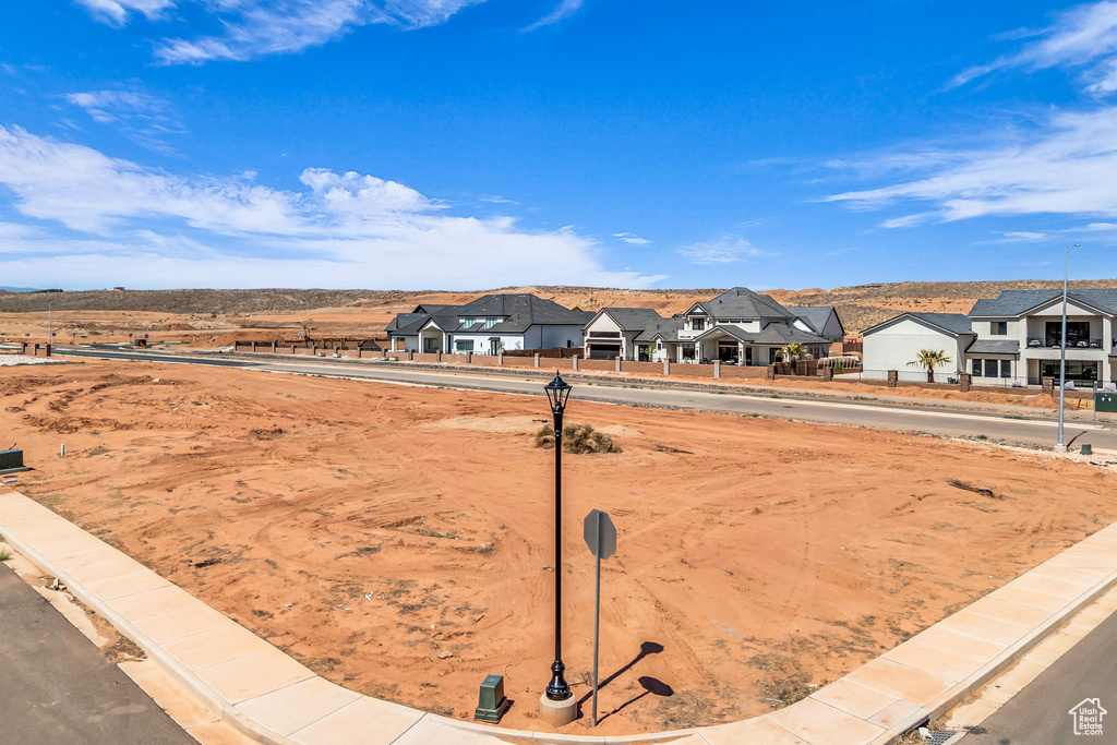 View of yard with a residential view