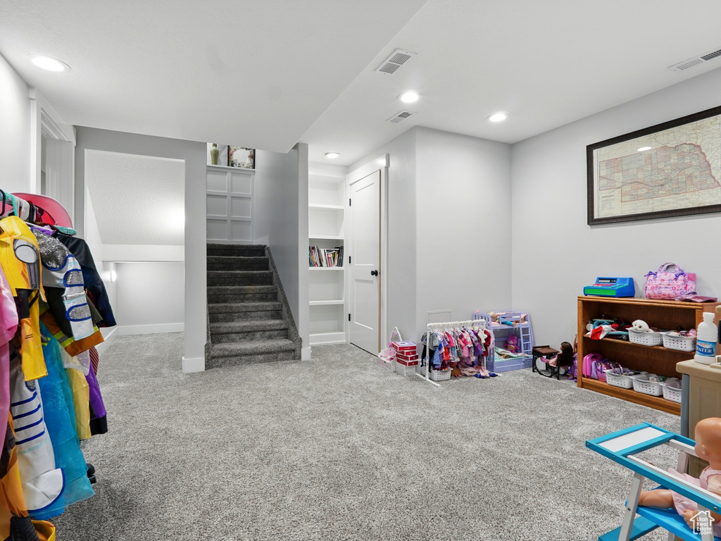 Game room featuring carpet and recessed lighting