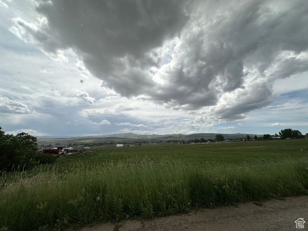 View of local wilderness with rural landscape and mountains