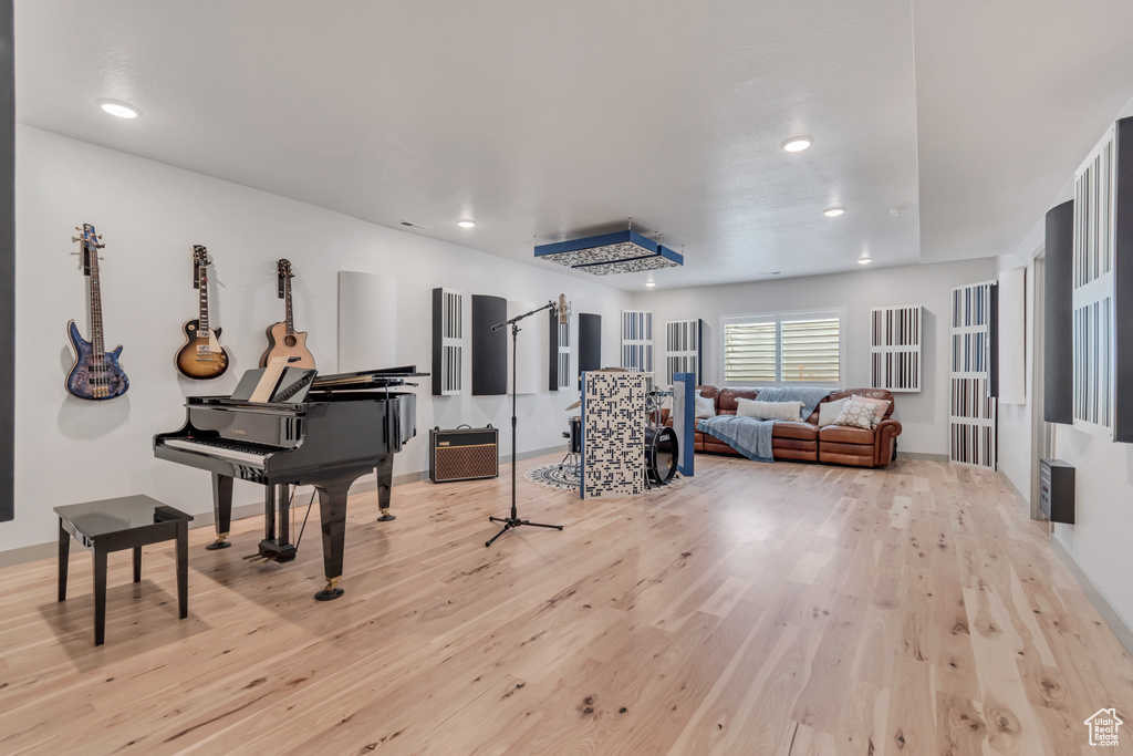 Miscellaneous room featuring wood finished floors and recessed lighting