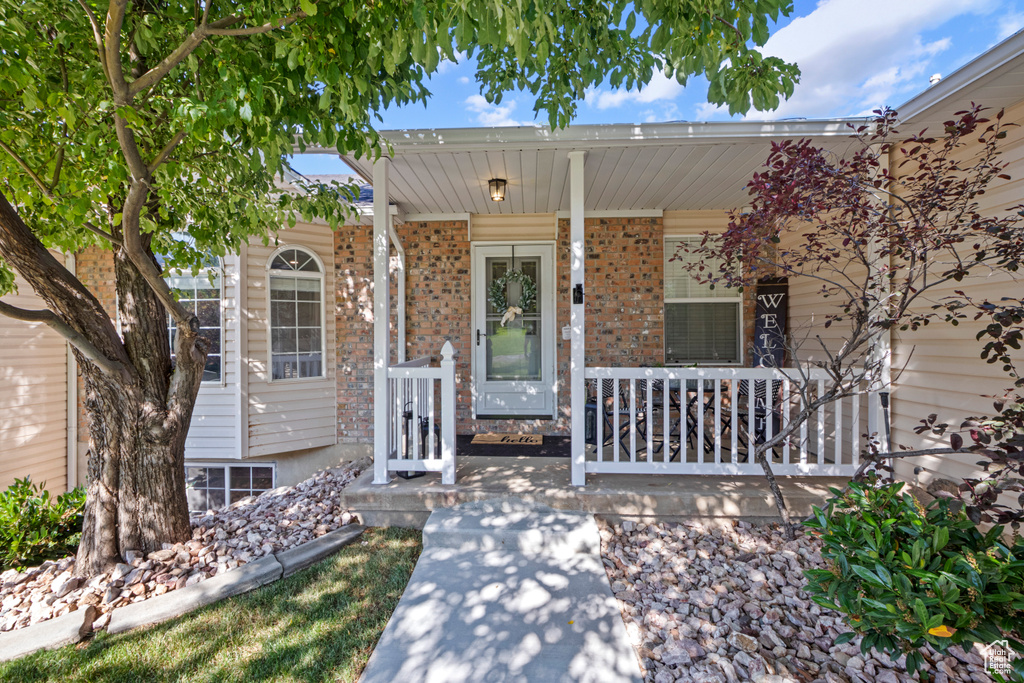 View of front of house with a porch