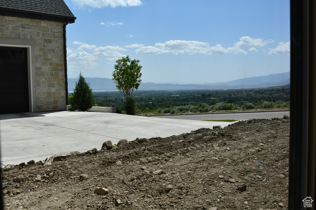 View of patio / terrace featuring a mountain view