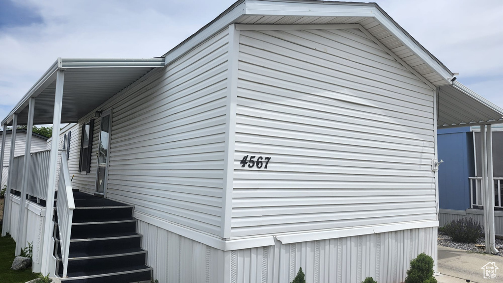 View of property exterior
