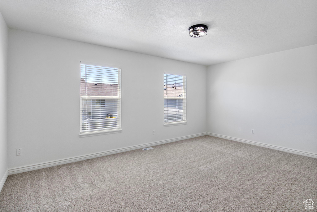 3028 S BURDOCK DR West Valley City, UT 84128