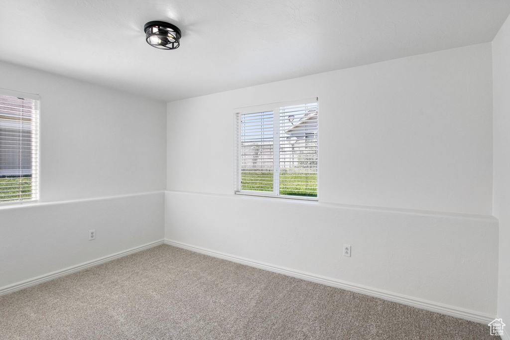 3028 S BURDOCK DR West Valley City, UT 84128