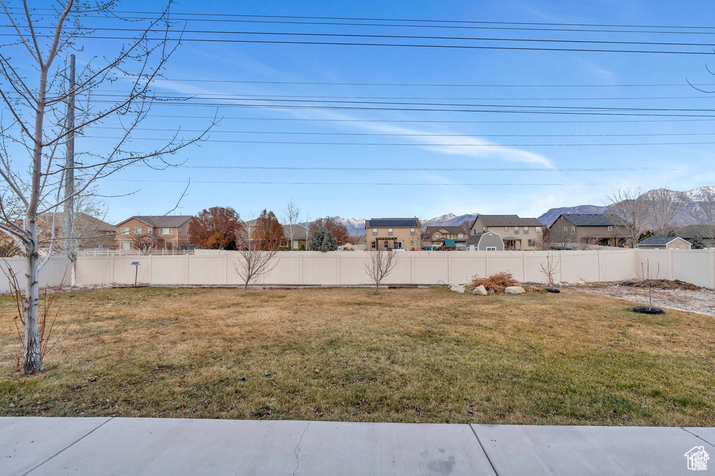 View of yard featuring a residential view