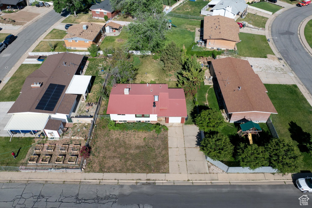 Aerial perspective of suburban area