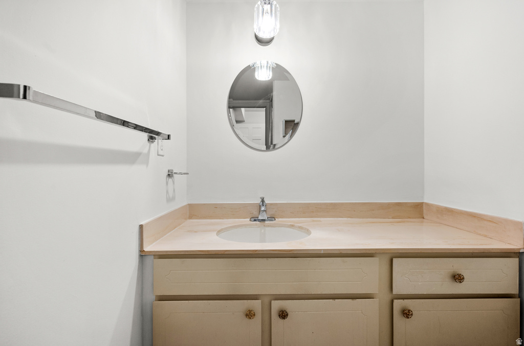 2220 E MURRAY HOLLADAY RD #184 Holladay, UT 84117