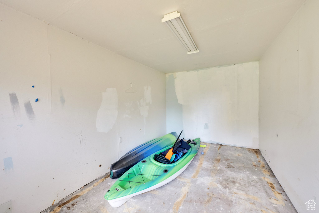 Spare room with concrete flooring