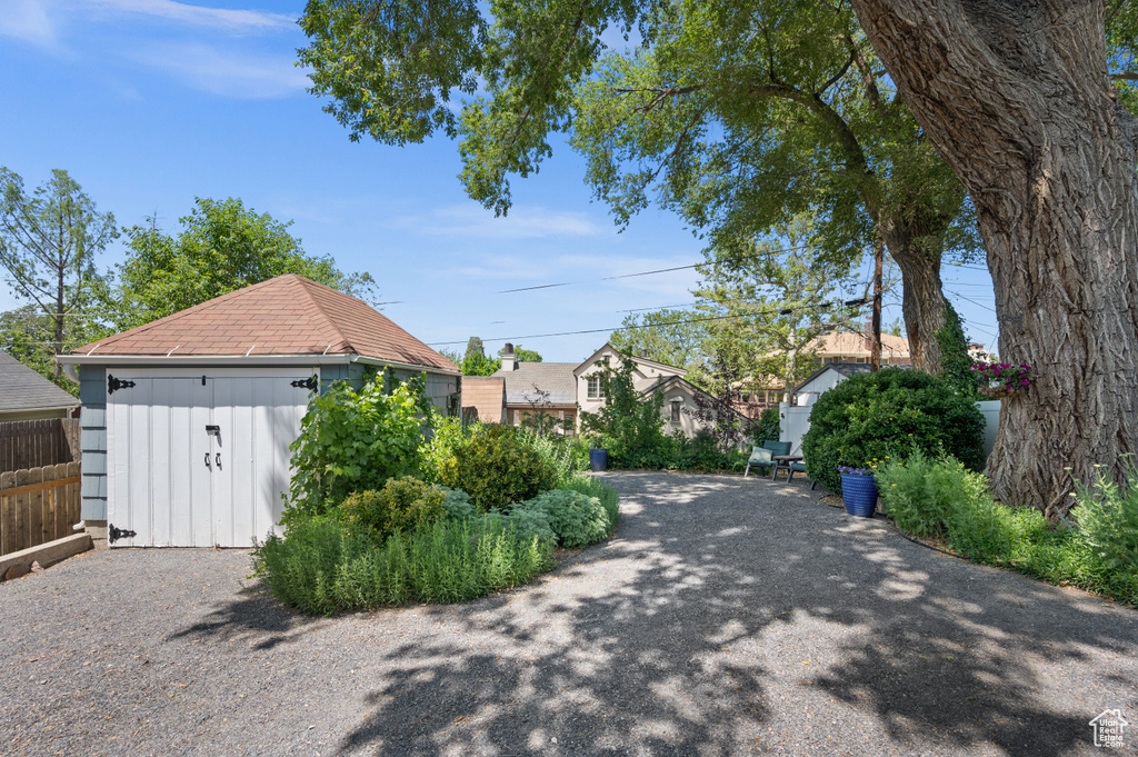 View of side of property