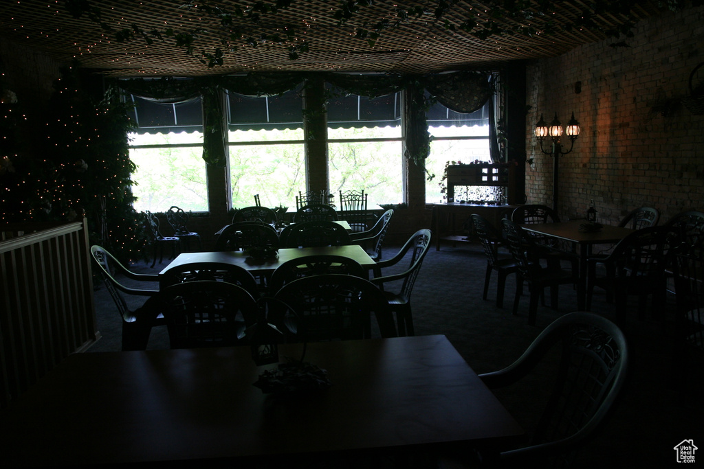 Dining room with carpet
