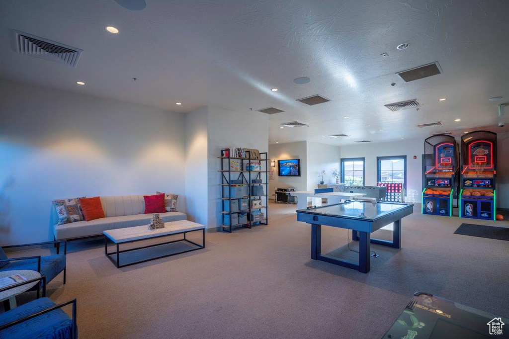 Rec room featuring carpet flooring, recessed lighting, and baseboards
