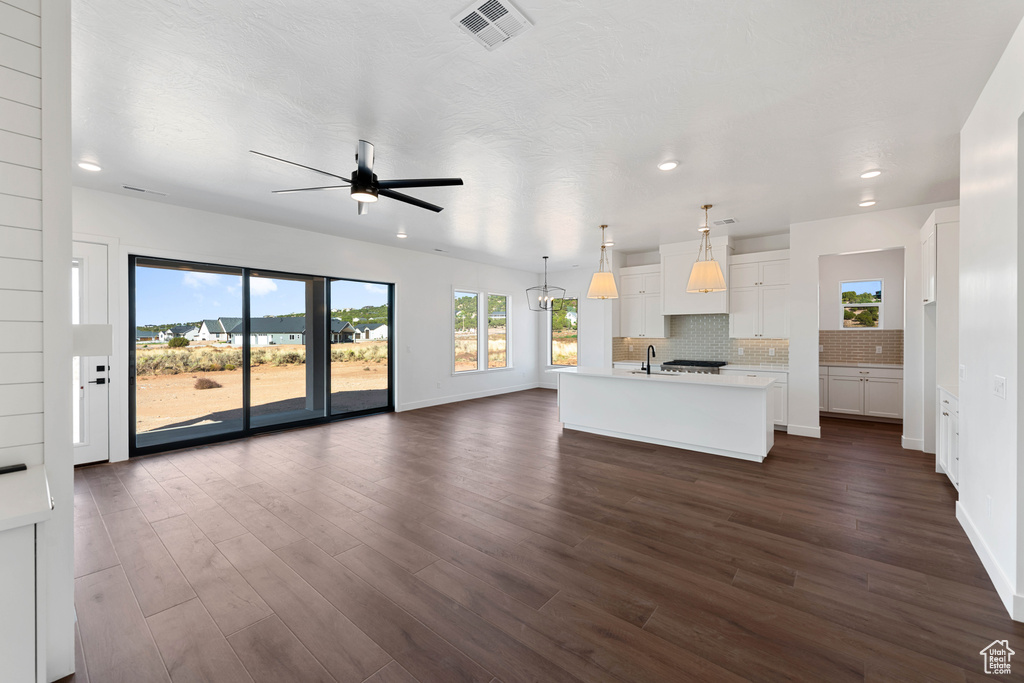 Photo 11 for MLS #2090039 at 4206 W 1900 South