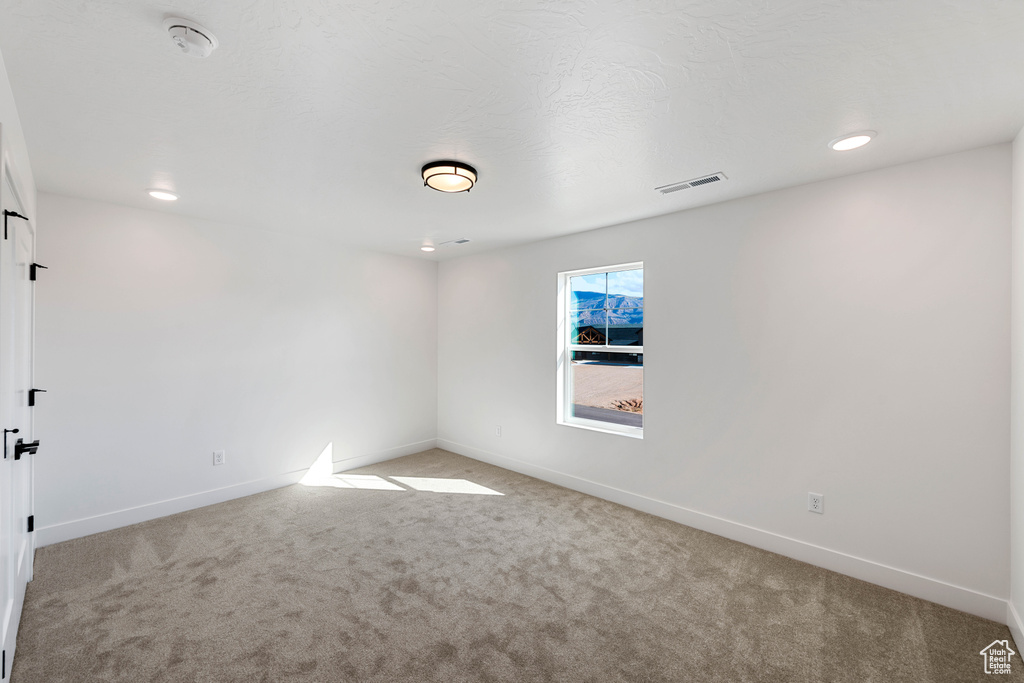 Photo 32 for MLS #2090039 at 4206 W 1900 South