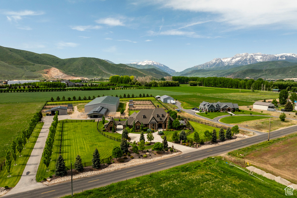 Aerial view of sparsely populated area featuring mountains