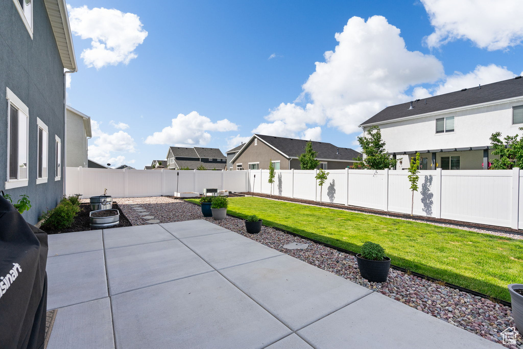 View of patio featuring a residential view