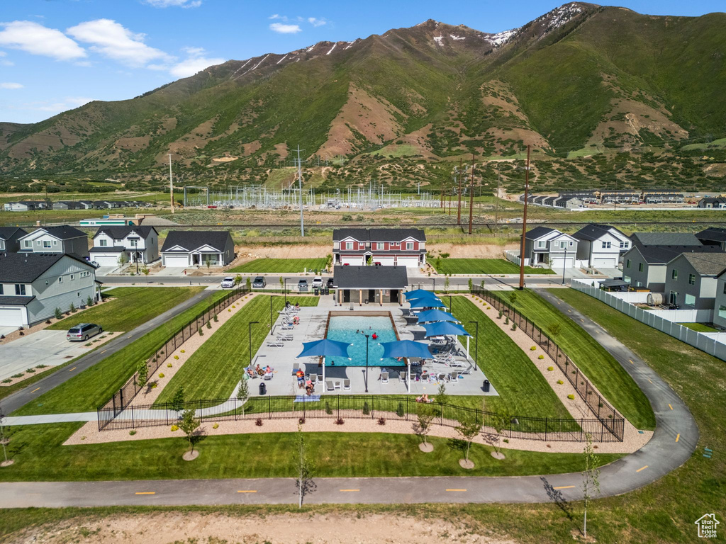 Drone / aerial view of a mountain backdrop
