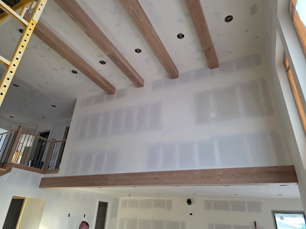Detailed view of beam ceiling