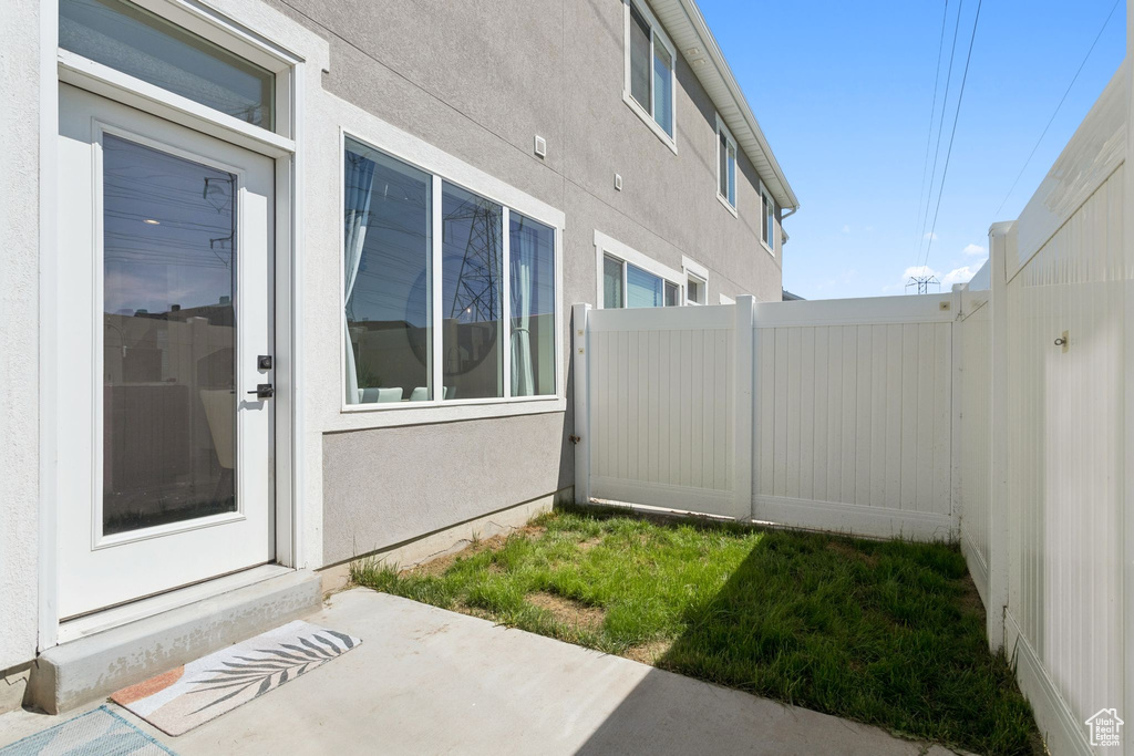 View of yard with a patio area