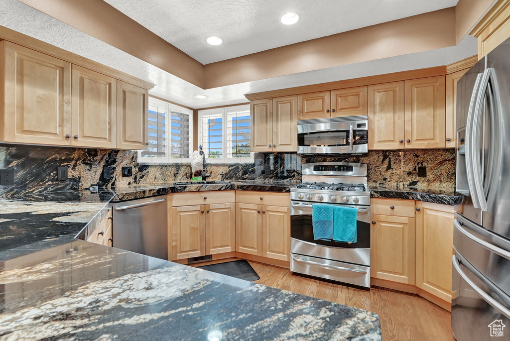 5267 ARAPAHO DR Ogden, UT 84403