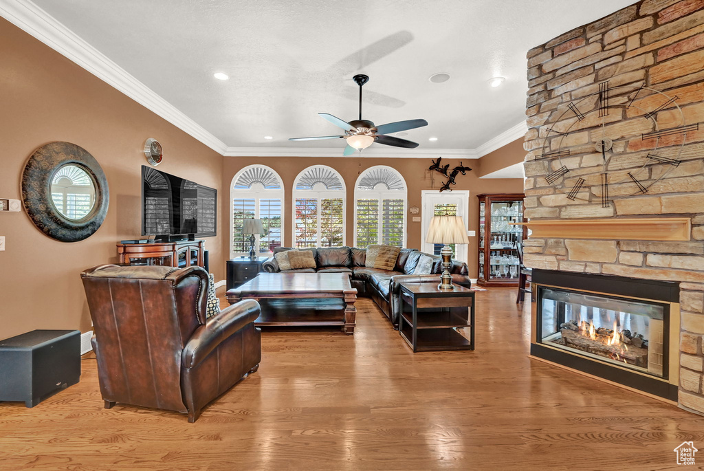 5267 ARAPAHO DR Ogden, UT 84403