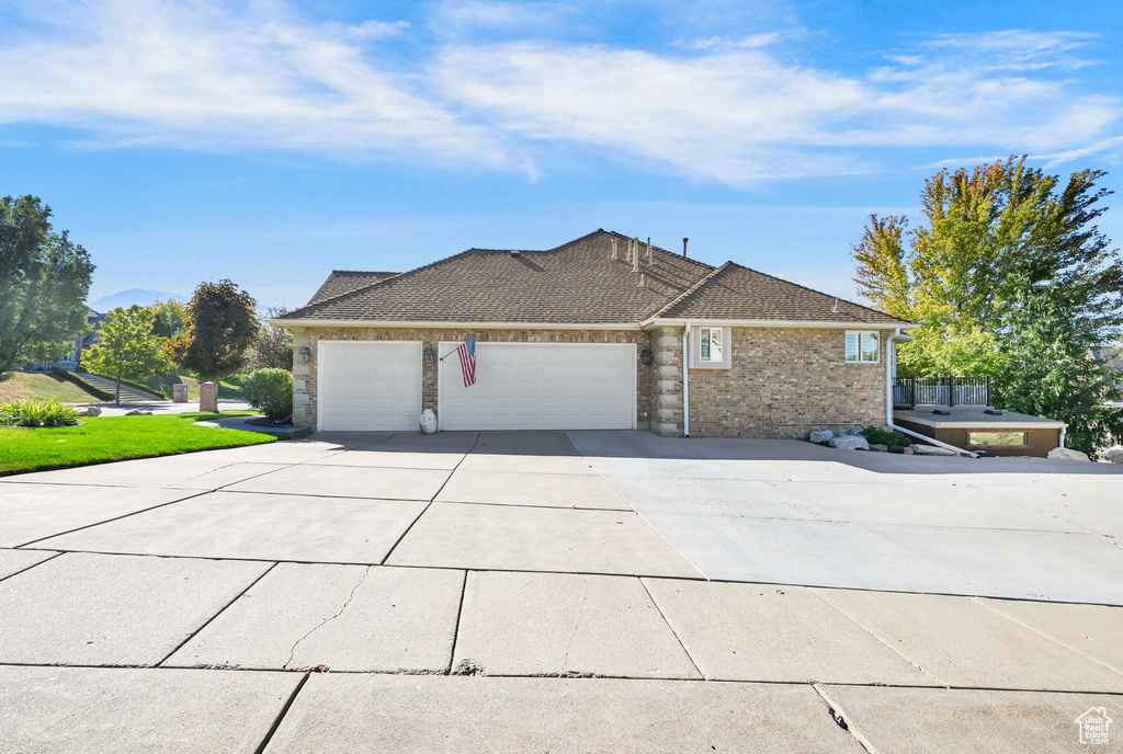 5267 ARAPAHO DR Ogden, UT 84403