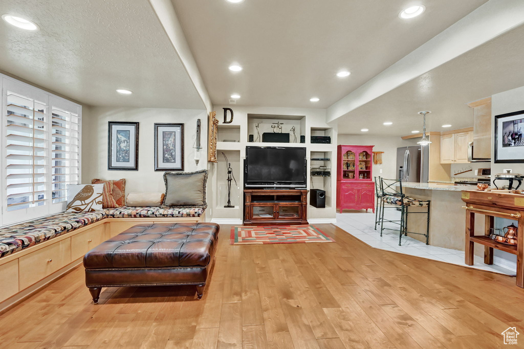 5267 ARAPAHO DR Ogden, UT 84403