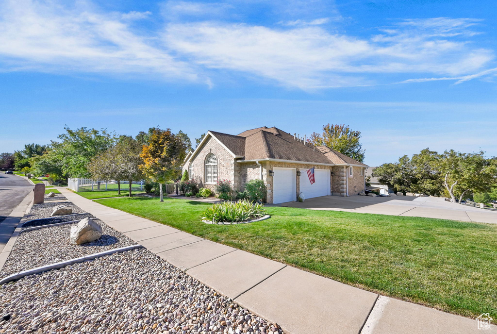 5267 ARAPAHO DR Ogden, UT 84403
