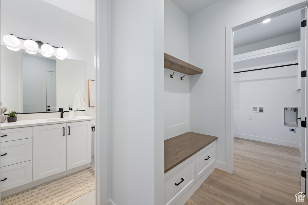 Photo 33 for MLS #2090167 at 824 S 1690 West