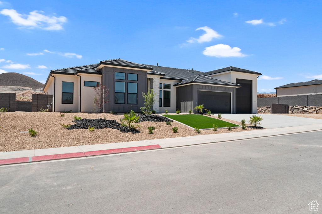 Photo 2 for MLS #2090167 at 824 S 1690 West