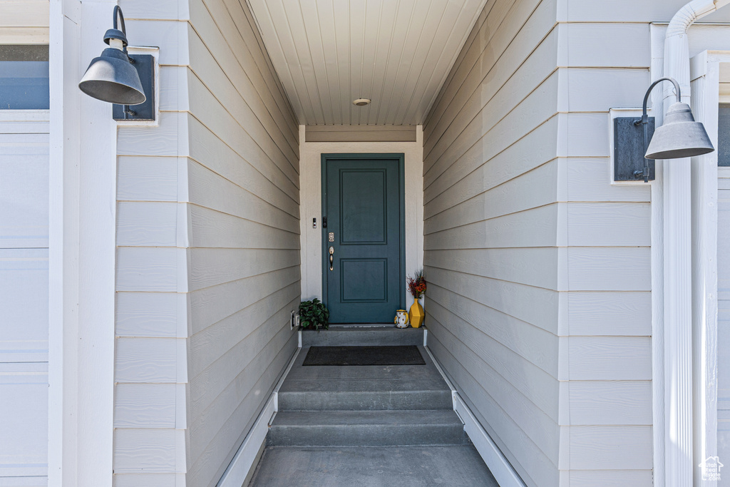 View of property entrance