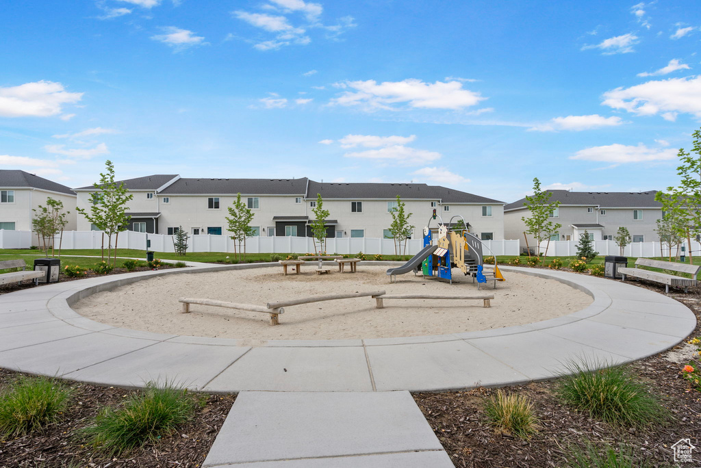 Surrounding community with a residential view