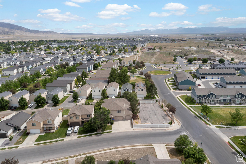 View of property location with nearby suburban area and a mountain backdrop