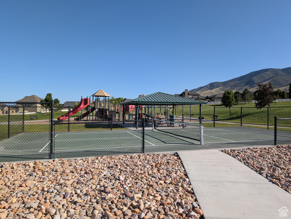 78 W WILDFLOWER DR Saratoga Springs, UT 84045