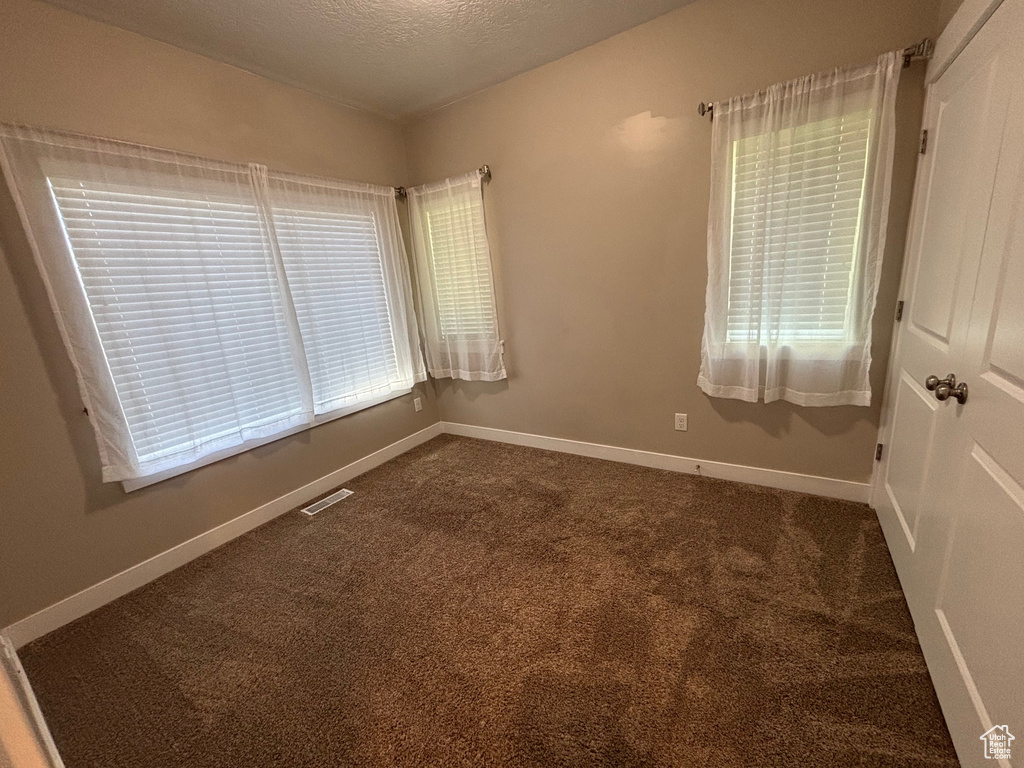 9681 S ZAKRO LN South Jordan, UT 84095