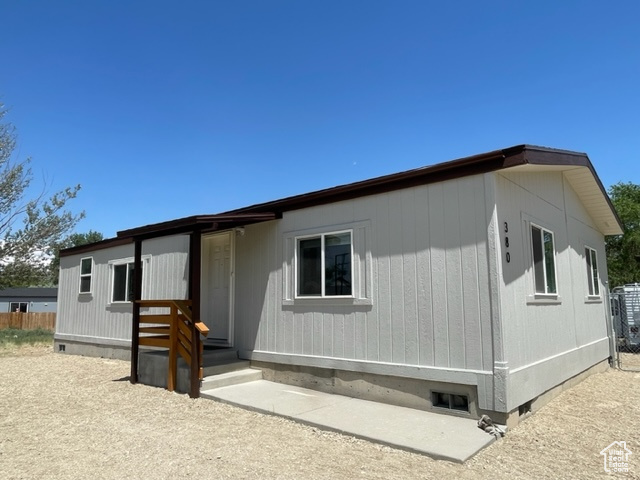 View of manufactured / mobile home