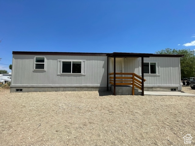 Manufactured / mobile home with crawl space