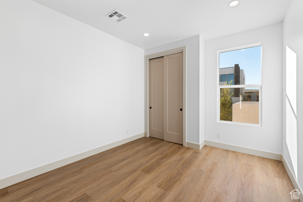 Photo 14 for MLS #2090318 at 1405 N Puesta Del Sol Ln #50