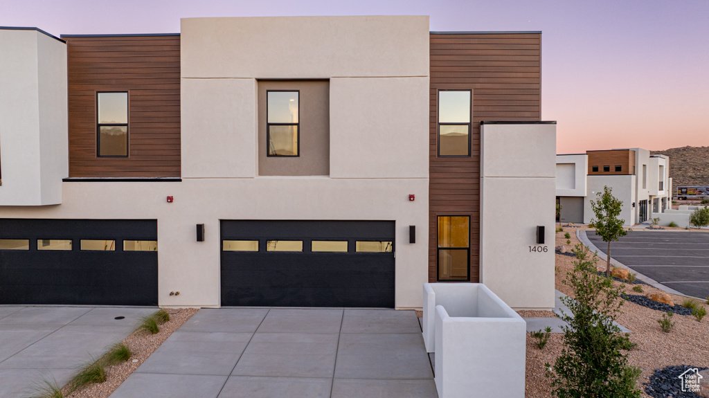 Photo 2 for MLS #2090318 at 1405 N Puesta Del Sol Ln #50