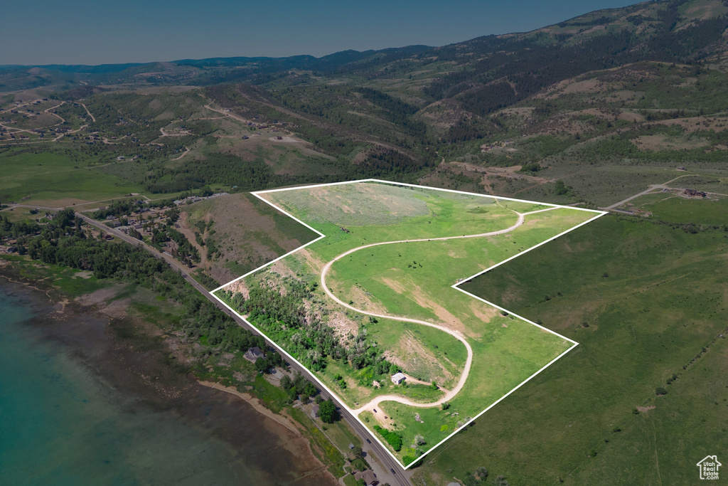 2555 N BEAR LAKE BLVD Garden City, UT 84028